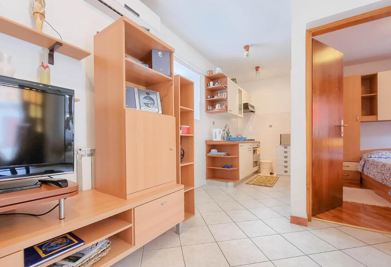 Valentino Apartment Novigrad